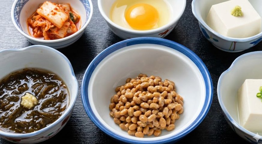 相性はどう？キムチ・卵・豆腐を加えた際の効果と味の変化