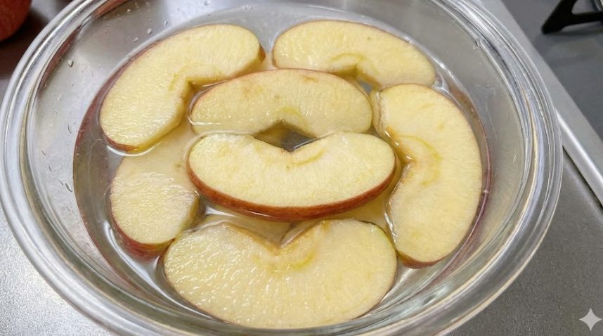 りんごを塩水につけっぱなしにする影響と限界時間