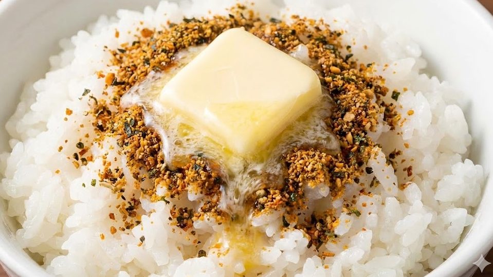バターライスにちょい足しで背徳の味わい